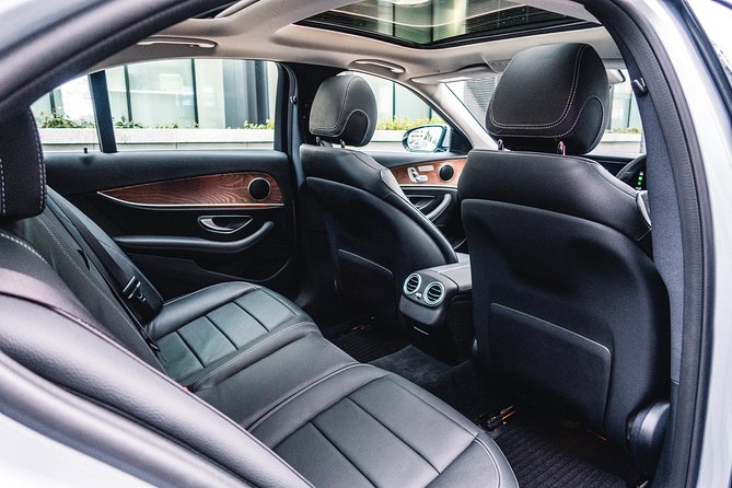 Glasgow To Aberdeen Executive Transfer - Date and Travelers