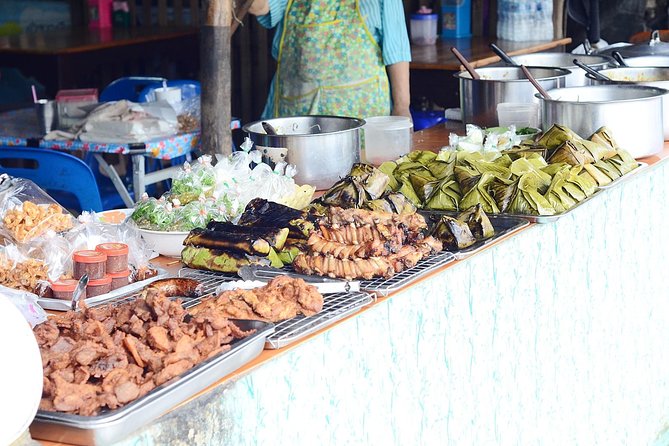 Good Morning Chiangmai. Visit Morning Market-Try Street Food-Visit Unique Temple - Good To Know