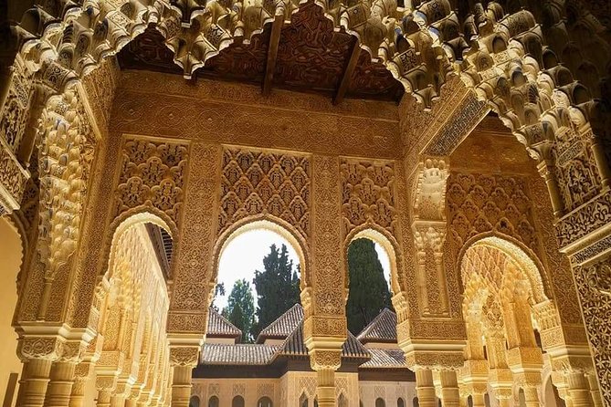 Granada: Alhambra Complex Nasrid Palaces Albaicin Guided Tour - Price and Booking Details