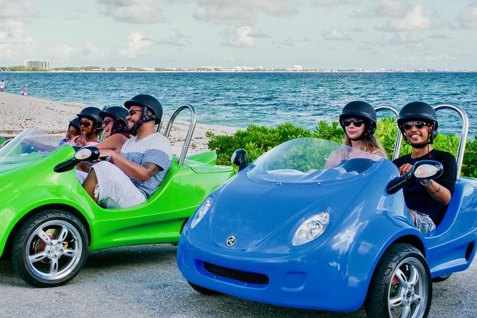 Grand Cayman Island Three-Wheeler Minicar Self-Drive Tour