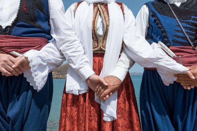 Greek Dancing in Plaka With 3-Course Meal - Overview and What To Expect