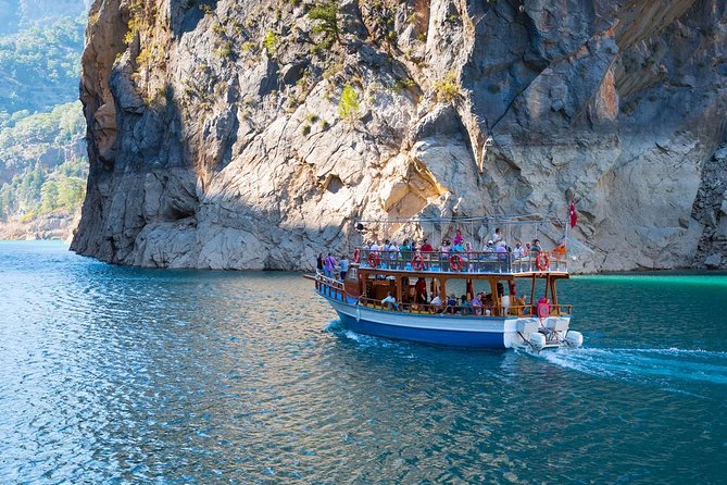 Green Canyon Cruise With Buffet Lunch and Unlimitted Drinks From Side