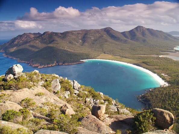 Group Day Hike With Oysters and Ice Cream to Wineglass Bay  - Hobart - Overview and Itinerary