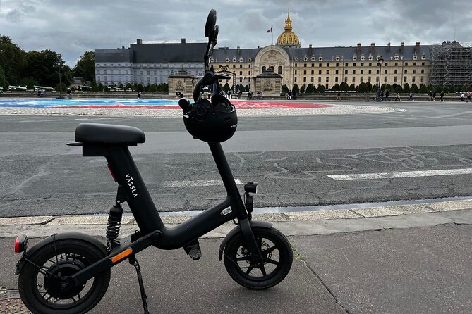 Guided Adventure in Paris by Electric Scooter - Good To Know