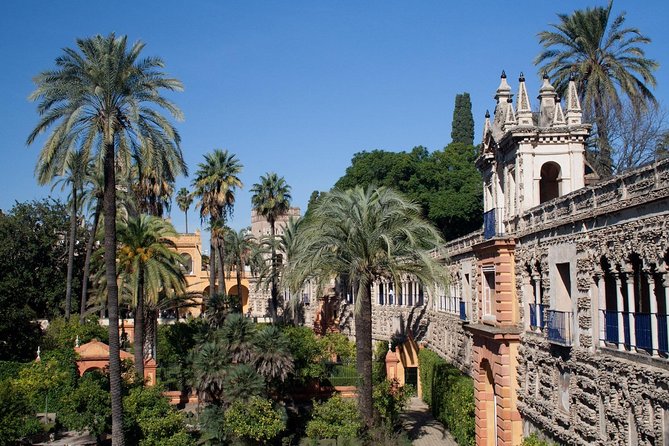 Guided Combo Tour Into Alcazar and Cathedral - Tour Overview