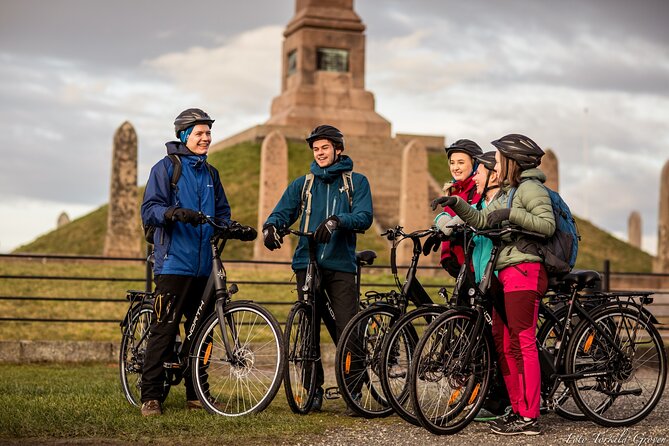 Guided El-Bike Tour in the City of Haugesund and Coastal Path