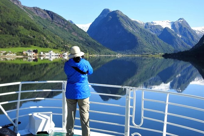 Guided Fjord and Glacier Tour From Voss
