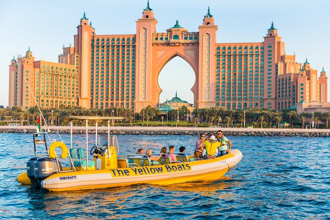 Guided Sightseeing Boat Tour in Dubai - Good To Know