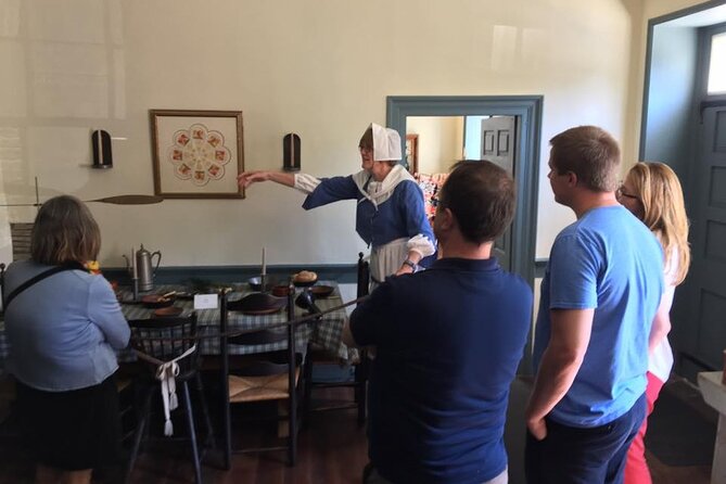 Guided Tour of the 1792 Johannes Mueller House