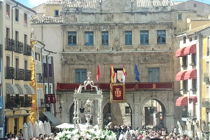 Guided Tour of the Historic Center of Cuenca and Its Cathedral