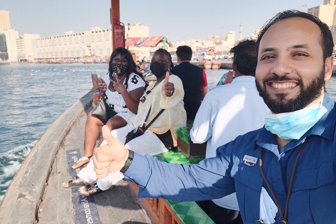 Guided Walking Tour Dubai Old Town, Creek, Abra, Souks