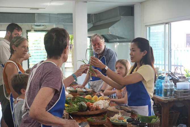 Half Day Guided Thai Cooking Class in Chiang Mai - Good To Know