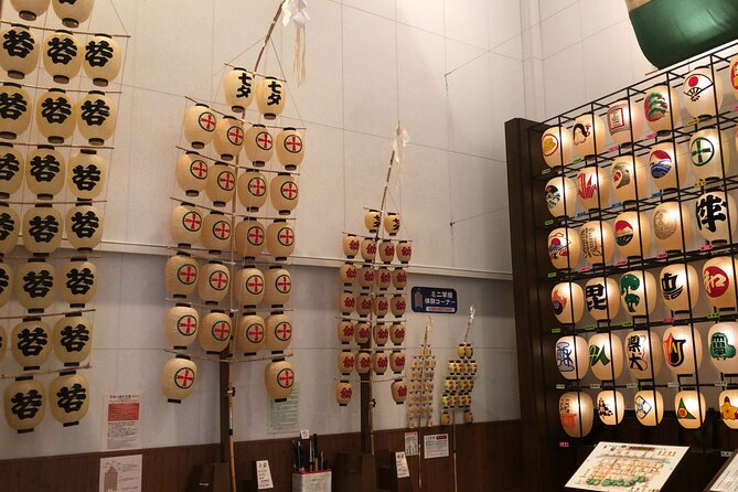 Half Day Private Guided Walking Tour in Akita City Center