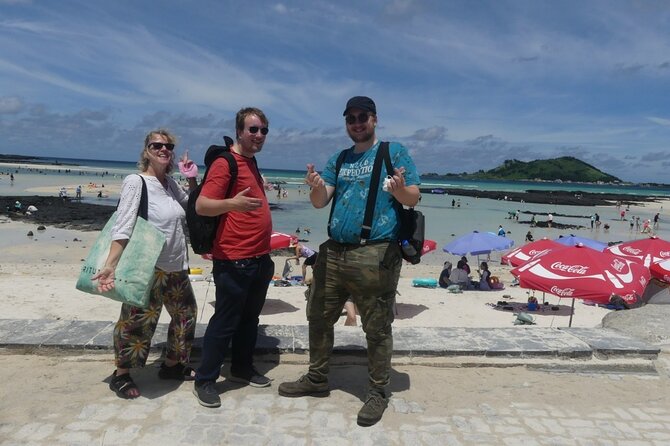 Half-Day Private Tour in Jeju Island With Roundtrip Transfer
