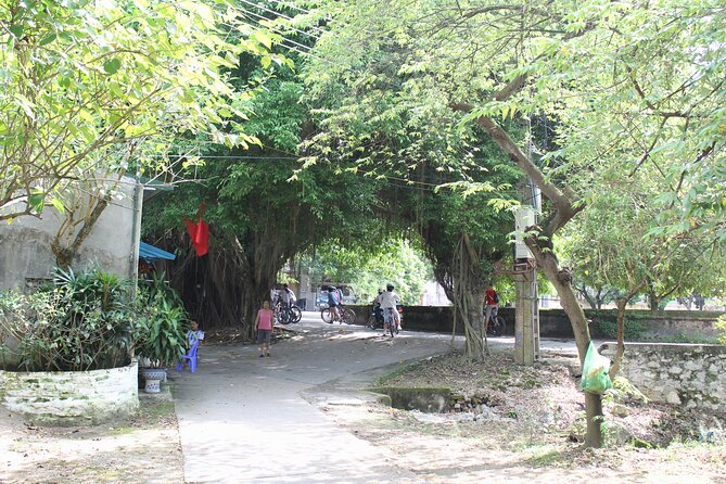 Half-Day Red River Handicraft Villages Bike Tour From Hanoi - Tour Overview