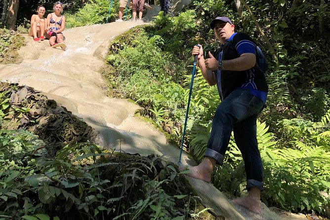 Half Day Sticky Waterfall (Bua Thong Waterfall) and Local Market - Good To Know