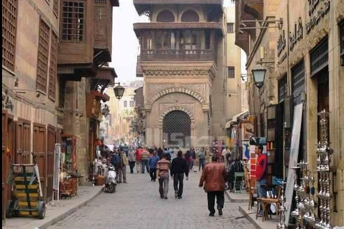 Half Day Tour: El Moez Street, Al Azhar Park and Khan EL Khalili Bazaar - Good To Know