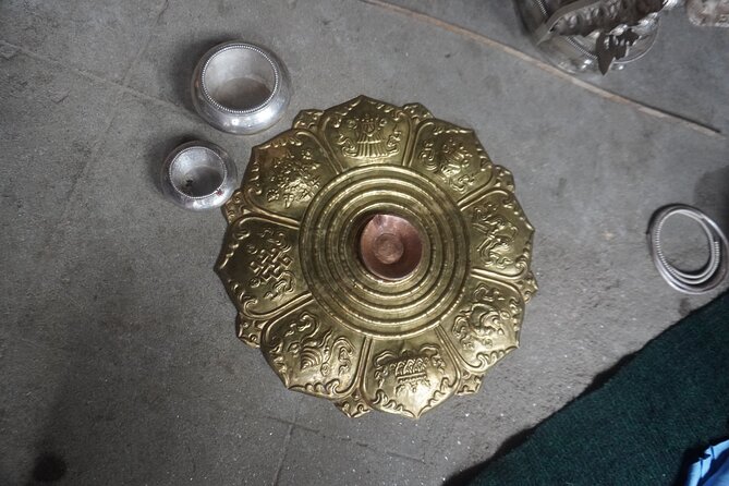 Half Day Traditional Newari Repousse Art Workshop at Patan