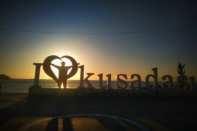 Half Day Walking Tour and Turkish Bath Experience in Kusadasi
