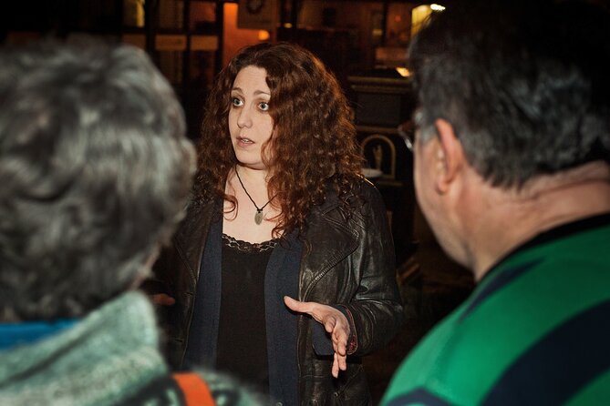 Halloween Ghostly Walking Tour in Victoria