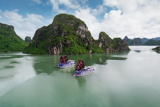 Halong Full Day on Charming Cruise Kayaking Luon Cave Depart Hanoi Old Quarter - Departure From Hanoi Old Quarter