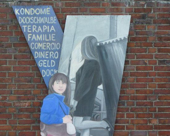 Hamburg: 2-Hour Tour Along the Elbe - Good To Know