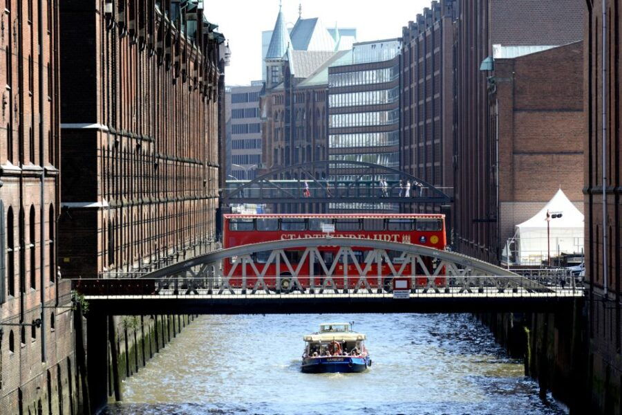 Hamburg Discovery: Bus Tour With Harbor & Alster Lake Cruise - Activity Details and Options