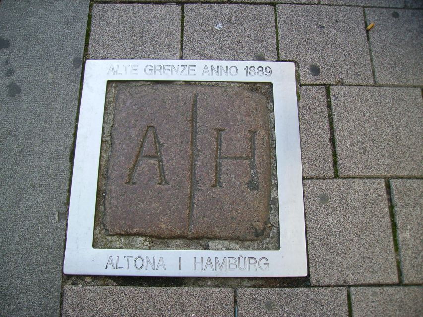 Hamburg: Schanzenviertel & Karolinenviertel 2-Hour Tour - Good To Know