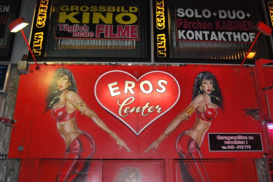 Hamburg: The Ultimate Sex, Drugs, and Hotdog Tour - Good To Know