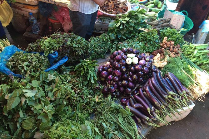 Hanoi Cooking Class: Local Market, Local Food & Local Restaurant. - Exploring Authentic Local Ingredients