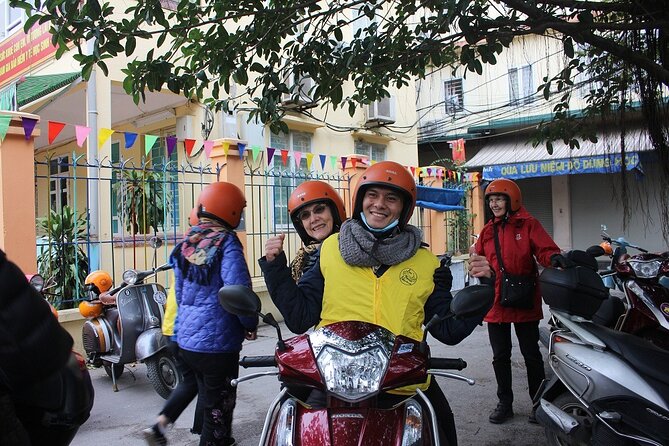 Hanoi: Food and Sightseeing Motorbike Tour With 7 Tastings - Tour Highlights