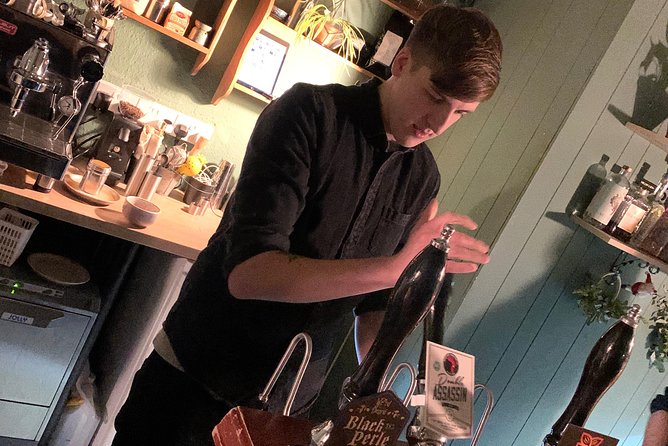 Harrogate Small-Group Evening Beer and Pub Walking Tour - Leeds
