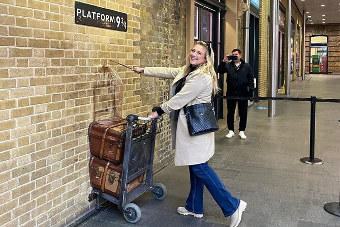 Harry Potter Walking Tour With Platform 9 3/4 - Good To Know