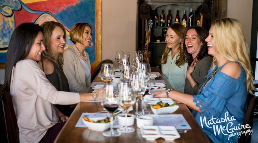 Healdsburg: Boutique Wine and Food Pairing Walking Tour