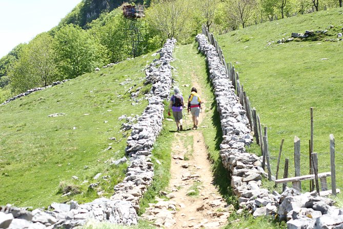 Hernio Mountain Hiking in Small Group - Good To Know