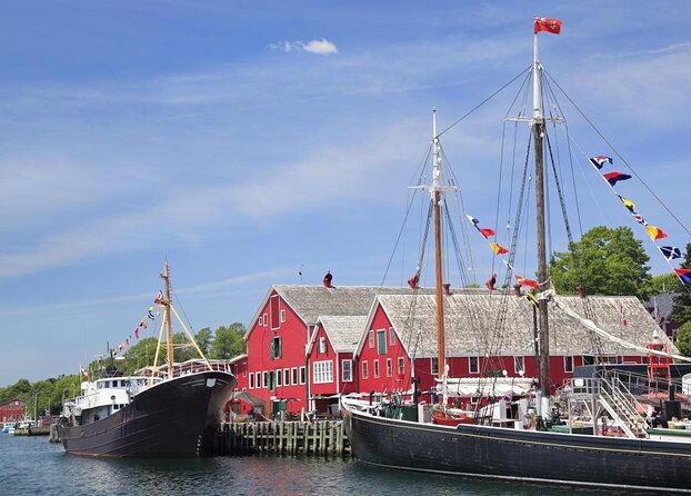 Highlights of Lunenburg: Small-Group Guided Tour - Halifax