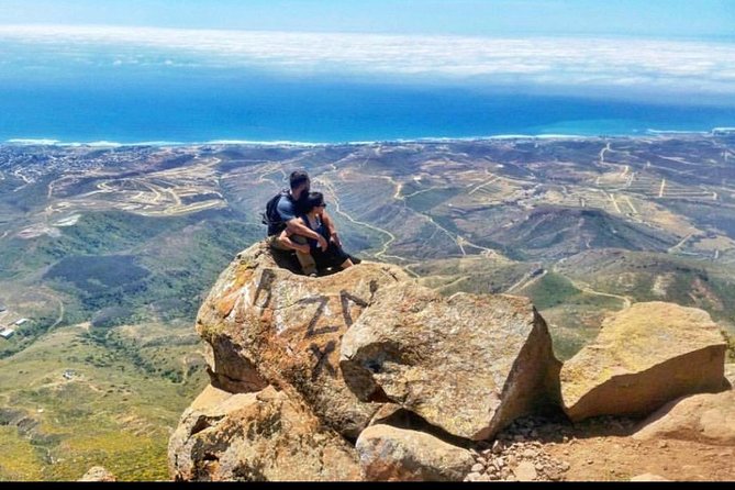 Hiking Cerro Coronel/Puerto Nuevo Langosta