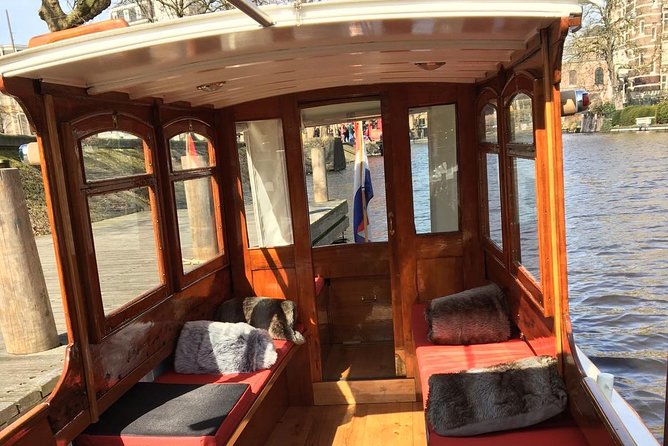 Historic Boat Tour Amsterdam