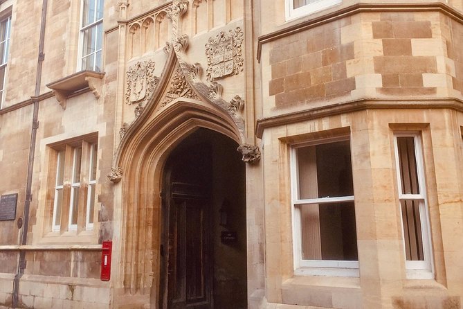 Historic Cambridge: A Guided Walking Tour
