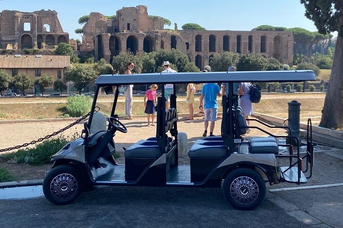 Historical District Private Golf Cart Tour in Rome
