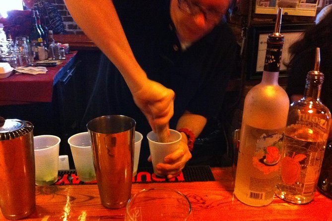 Historical Drinking Tour of Savannah - Good To Know