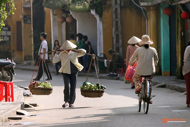 Hoi An Local Food by Motorbike and Teh Dar Bamboo Circus Show - Good To Know