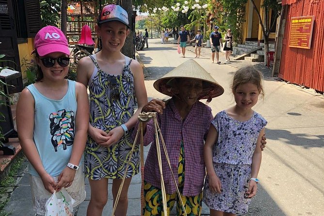 Hoi an Night Market With Hoi an Walking Tour , Colourful Lanterns, Boat Ride