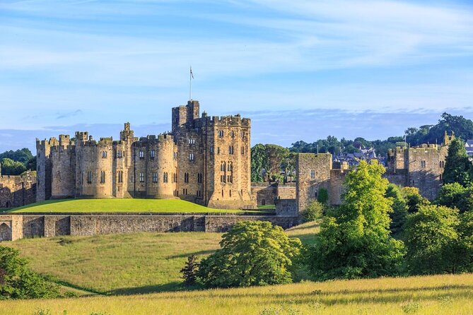 Holy Island, Alnwick Castle & the Kingdom of Northumbria From Edinburgh - Good To Know