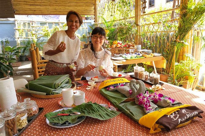 Home Style Family Class With Fruit Carving and Market Tour - Good To Know