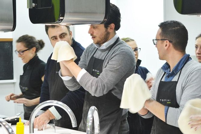Homemade Pizza Class in Naples