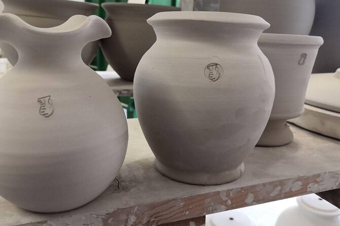 How to Make Handmade Tuscan Ceramic: a Course With a Master Potter in Montelupo - Good To Know