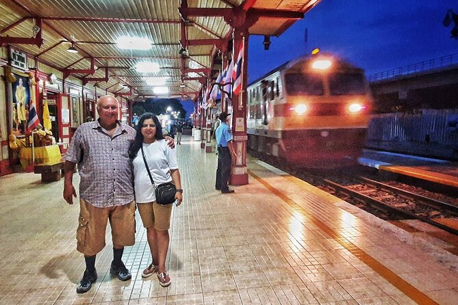 Hua Hin by Night Private Tour With TUK TUK - Tour Highlights