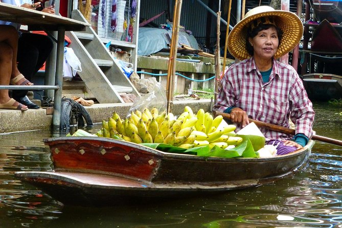 Hua Hin Exploring Floating Market