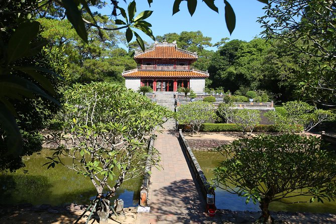 Hue City Tour 3 Tomb & Citadel Sightseeing Perfume River By Dragon Boat